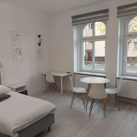 Uroczy Pokojw Poblizu Rynku Apartment *